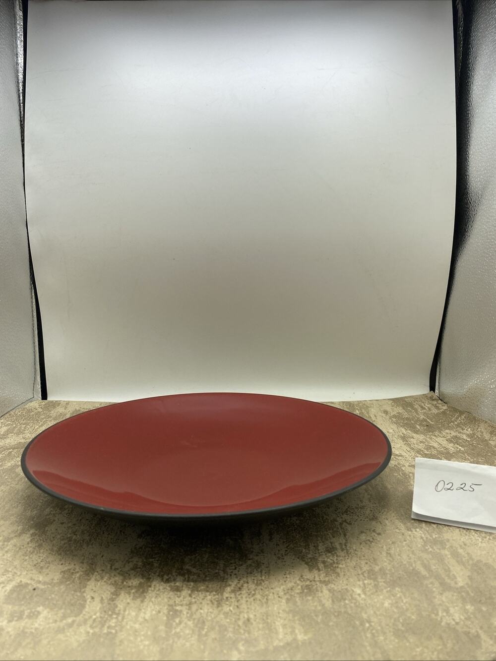 “HOME”TARGET 11.5” Pasta Bowls Worldview Stoneware Red Front & Black Back